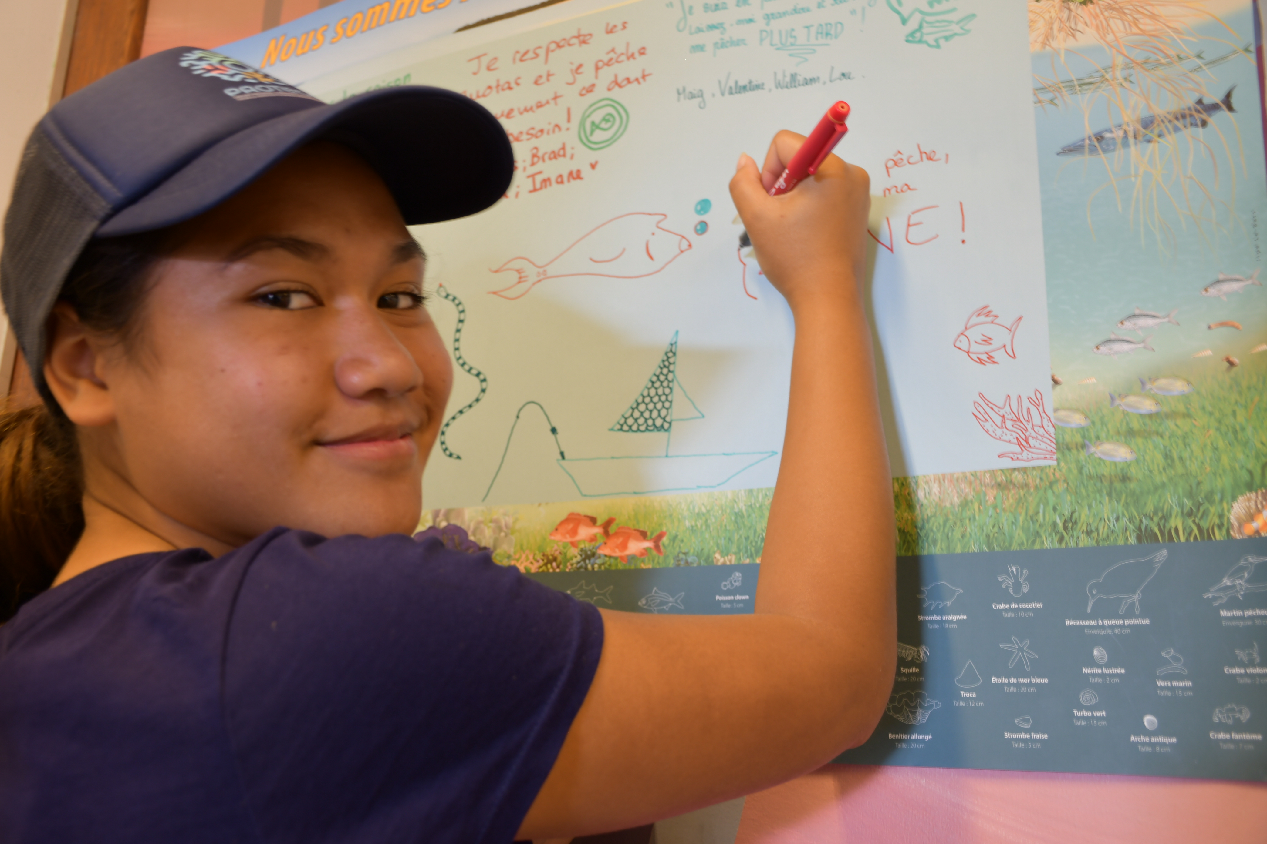 Poster "messages des lycéens" pour la préservation de la pêche dans le Pacifique.